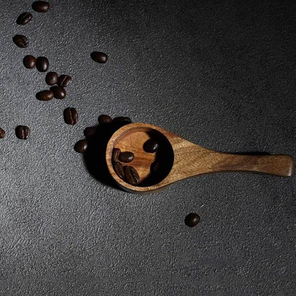 Måttsked i trä för kaffemjölk - Kryddmåttsked