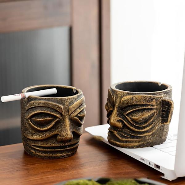 Halloween Kreativ Ljus Lyxig Söta Keramisk Askfat, Spöke Askfat, Hem Vardagsrum Te Bord Trendig Mode Askfat Hotell Bar Tillbehör Vit