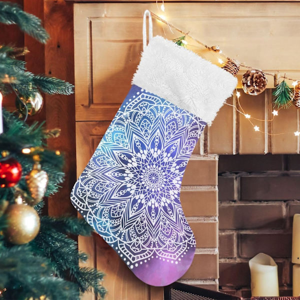 Julklapp, Personliga Julklappsstrumpor 2-pack Snygg Mandala Lila Tie Dye 45,7 cm Julstrumpor Hängande Ornament Eldstad för Träd