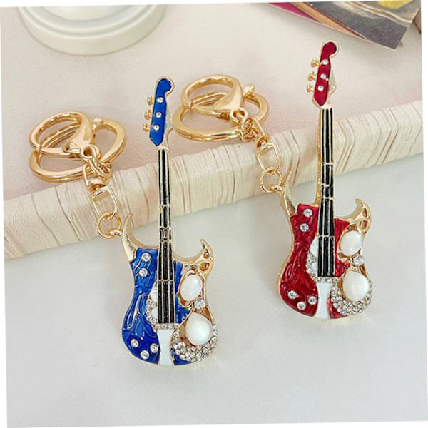4 stk. Guitar nøglering nøgledekoration Guitar nøglering taske hængende dekoration Sjov nøglering nøglering pung hængende ornament nøglering instrument nøglering