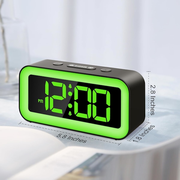 Färgglad nattlampa LED digital väckarklocka med superhög dubbelalarm, vardagsläge, snooze, dimmer, USB-laddningsport för vardagsrum, sovrum,