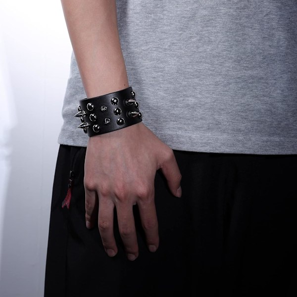 Læderarmbånd Punk Armbånd med Nitter