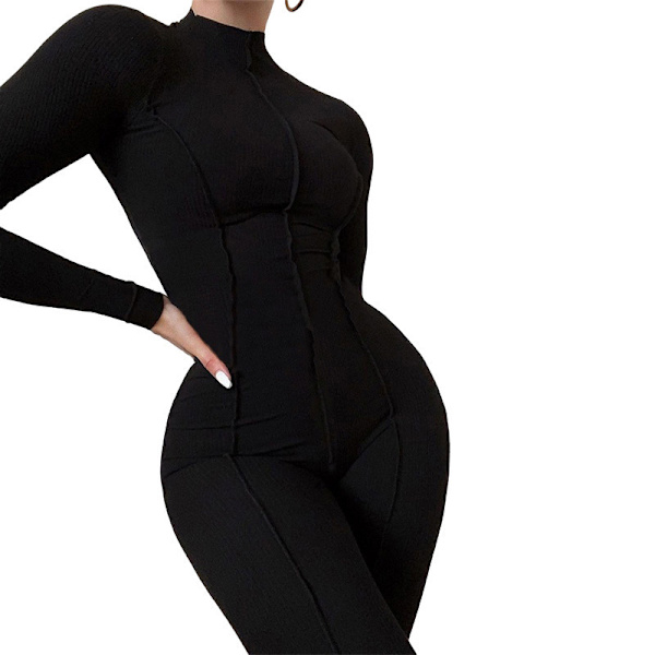 Smal och sexig långärmad jumpsuit