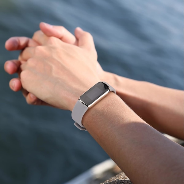 Myk silikon Fitbit Luxe-reim