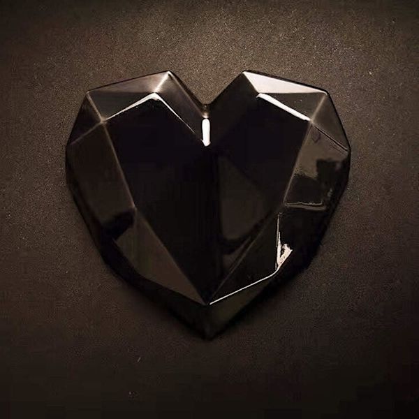 Hjerte silikoneform, 7-tommer diamant geometrisk hjerte