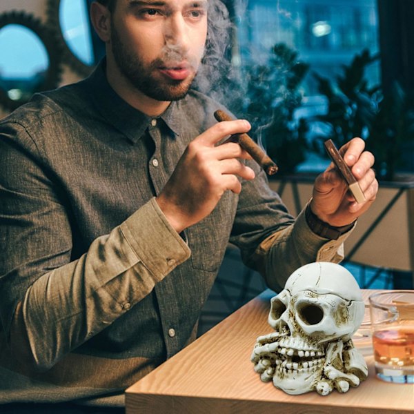 Retro Halloween Svartvita Spindelnät med Vita Spindlar på Svart Cigaretter Rökare Glas Askfat, Bärbar Cigarr Aska Fackhållare Rund Väska för