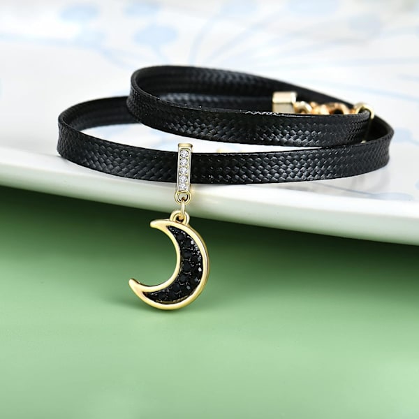 Svart läderhalsband för kvinnor