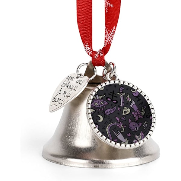 Lila Svart Goth Spöklikt Tryckt Silverklocka Prydnad Julgransklockor med Röd Snodd Metall Jul Hängande Dekorationer för Semesterfest