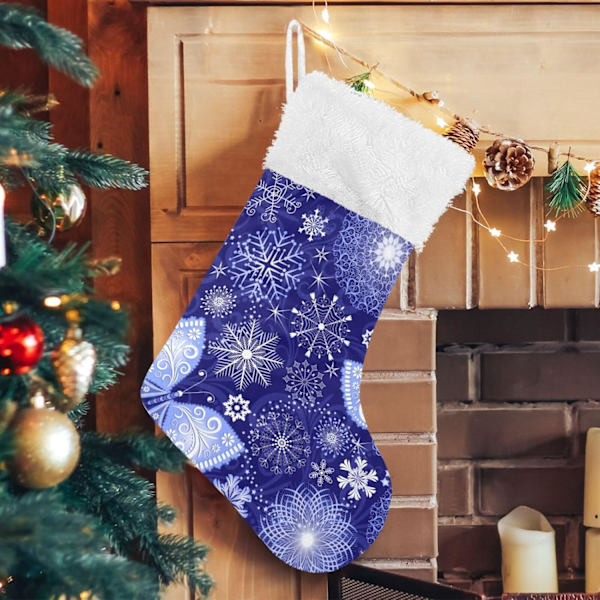 Julklapp, Personliga Julklappsstrumpor 2-pack Vit Snöflinga Blå Jul 45,7 cm Julstrumpor Hängande Ornament Eldstad