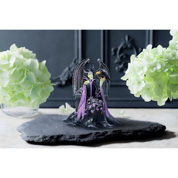 Enesco Disney Traditions Collection af Jim Shore Tornerose Maleficent Siddende på Trone Figur - Resin Håndmalet Fremstillet Disney