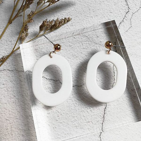 Store ovale enkle plastplugger