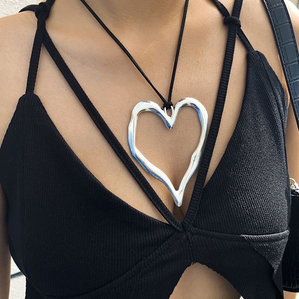 Prydnad Söt Cool Överdrivet Stort Hjärta Hänge Halsband Mode Justerbart Personlig Flanell Halsband Kvinnor 02 Antique Silver 5979 Alloy