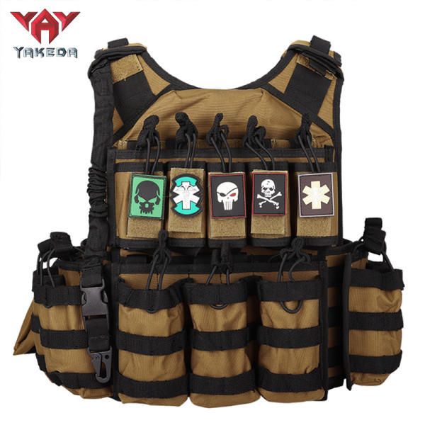 Yakeda Training Tactical Väst Avtagbar och omkonfigurerbar multifunktionell brösthängande väst för fältöverlevnad Mud All yards