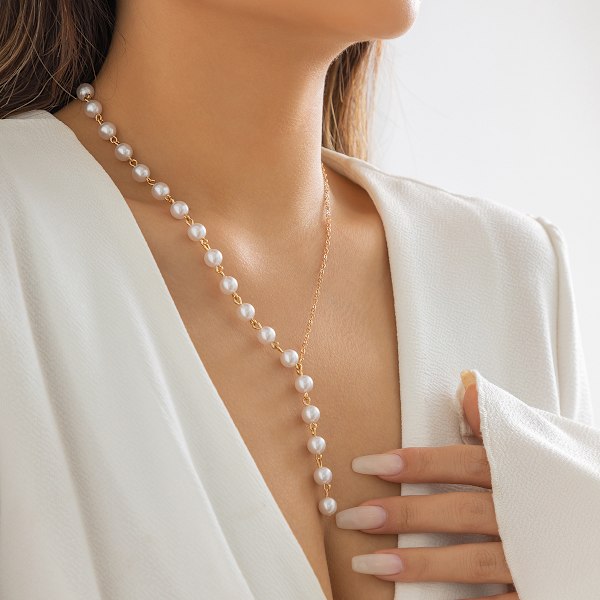Ornament Elegans Retro Asymmetrisk Imitation Pearl Tofs Halsband All-Match Kärlek Mikro-inlagt halsband för kvinnor Gold 5410