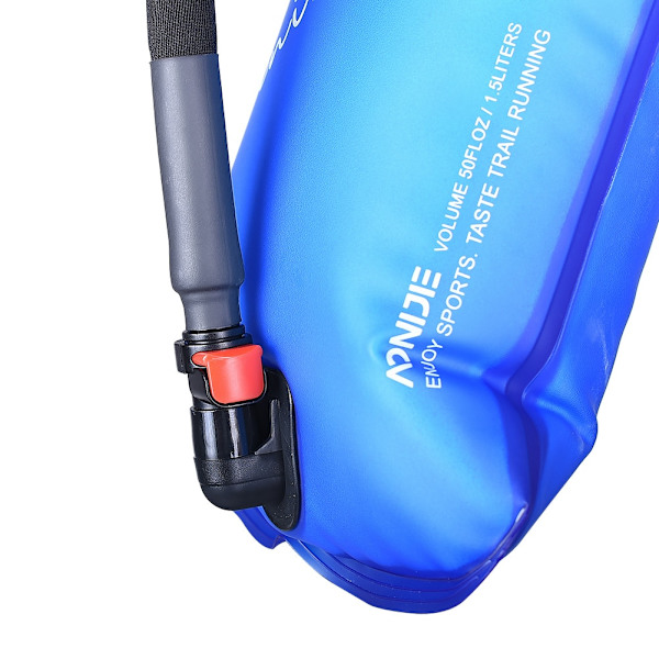 AONIJIE SD57 Utomhus dricksvatten Blåsisolering Frostskydd Mjuk behållare Hydration Pack För löpning Träning Vandring 2L