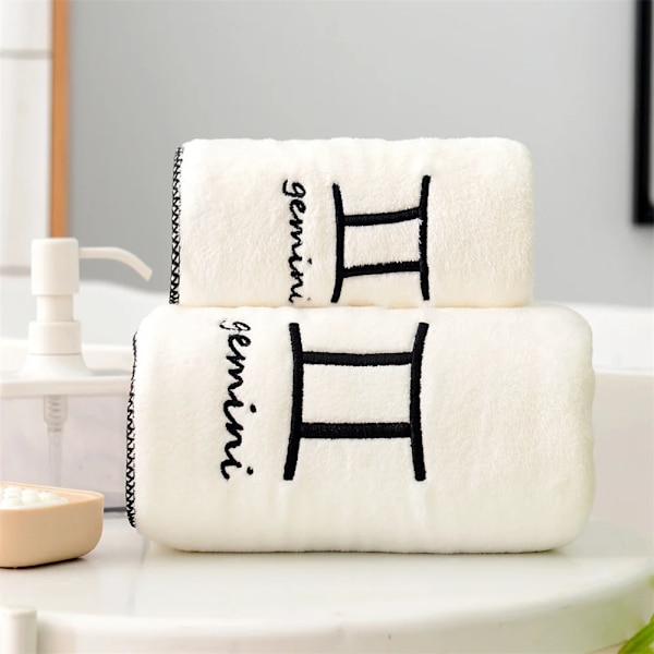Mjuka set 12 konstellationer Bokstäver Broderade ansikte Badlakan Stor Stark Vattenabsorption För Vuxen Serviette De Bain Style C