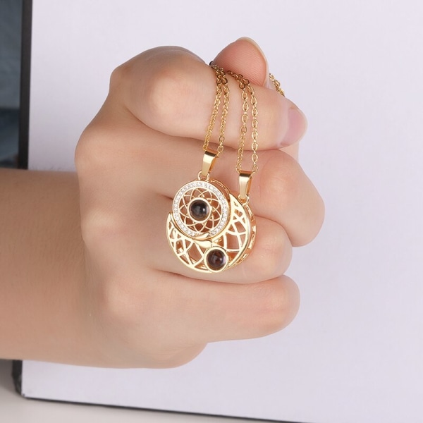 Zirconia Sun Moon Halsband Set Glow Projection 100 Language I Love You Statement Halsband För Kvinnor Presenter Smycken Bijoux Femme hn0015G