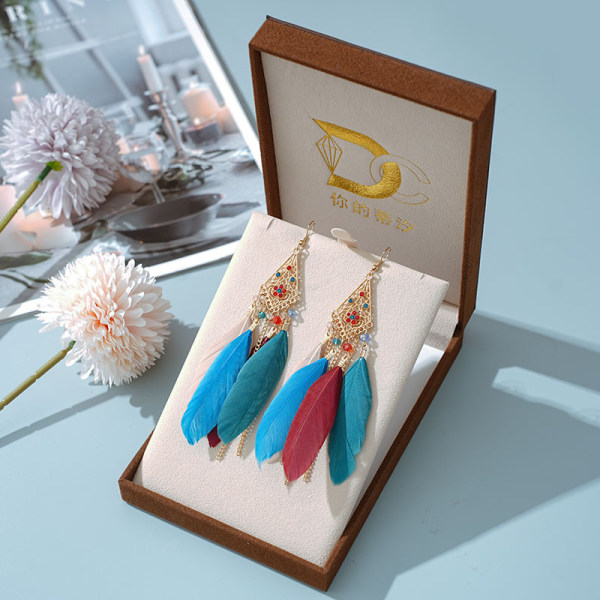 Daisy Feather Örhängen Nya Crystal Beads Diamantörhängen Långkedjade örhängen Yunnan Smycken Partihandel Dc1388-3 Lake Blue