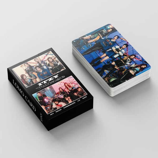 Kpop ITZY CRAZY IN LOVE fotokort VOLTAGE lomo-kort 2022 säsongens hälsningar fotokort 02