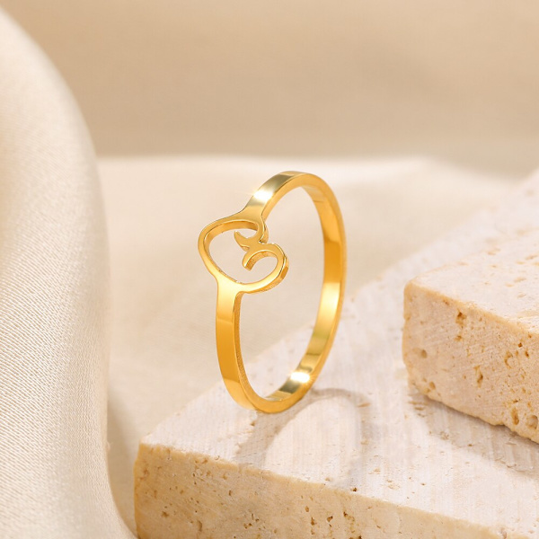 Rostfritt stål Guld Färg Ringar För Kvinnor Män Minimalism Smycken Söta Enkla Hjärt Ringar Bröllopspresenter Gratis Frakt JZ4733g