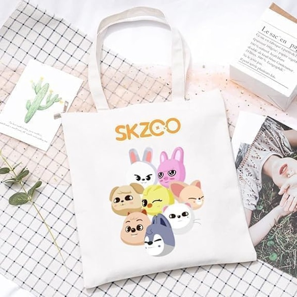 Kpop Stray Kids SKZOO Sminkväska SKZ Axelväska Printed Enkelt kreativt för SKZ-fans, en D