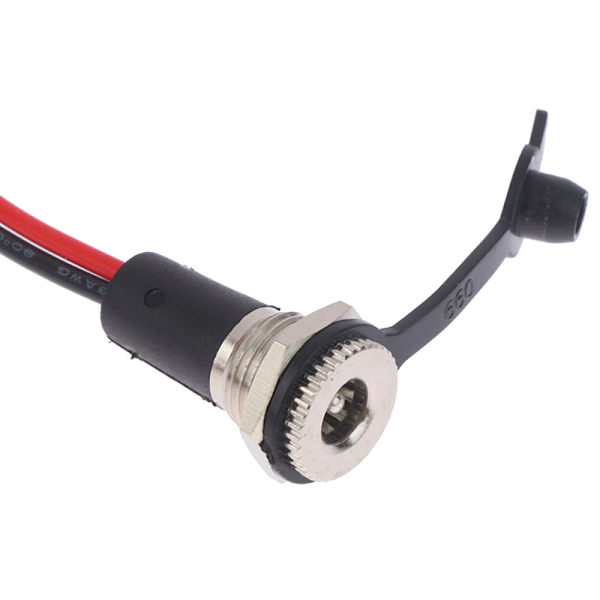 Vattentät 5,5 x 2,1 MM DC power Honkontakt Panelfäste
