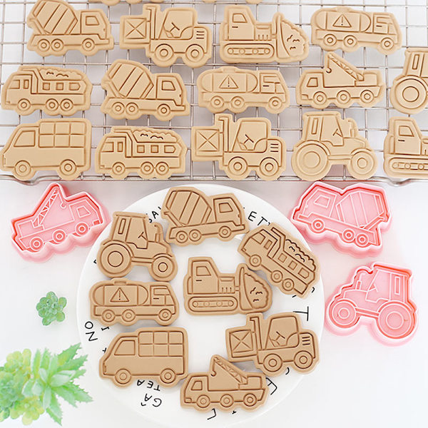 8PCS Engineering Truck Cookie ter Plast 3D Cartoon Pressable