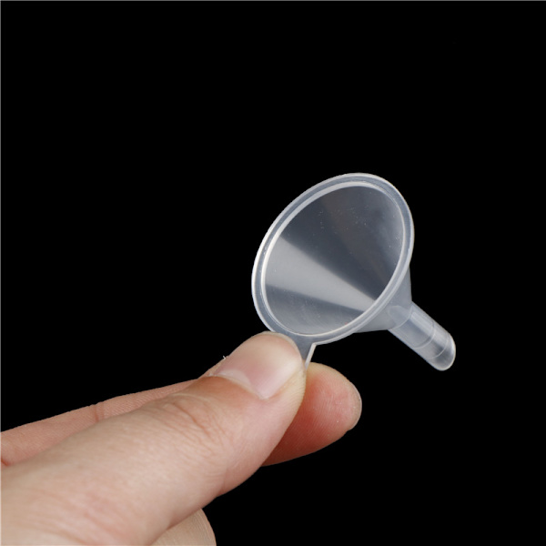 10 st Mini plasttratt Hopper Parfym Emulsion Packing Tool 10pcs