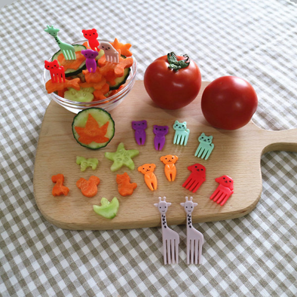 Mini Forks Djurplock för barn e Fruktgaffel Återanvändbar tecknad serie 10PCS