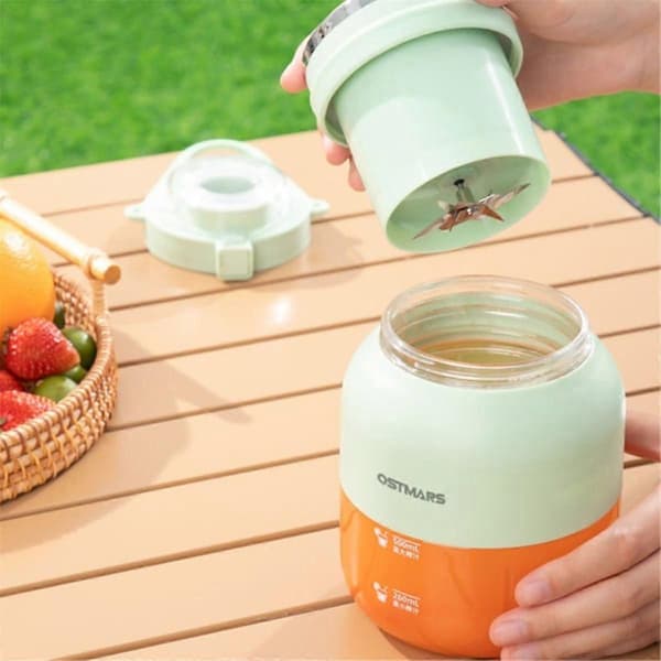 OSTMARS Multifunktionel Juiceflaske med Stor Kapacitet, A