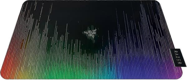 Razer Sphex V2 Mini: Ultratynn formfaktor - Optimalisert spilloverflate - Polykarbonatfinish - Spillmusematte