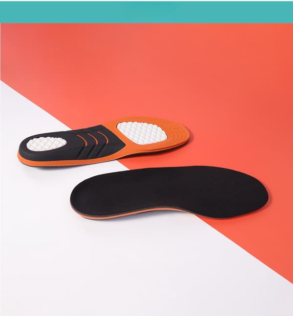 Highly elastic shock-absorbing sports insoles M