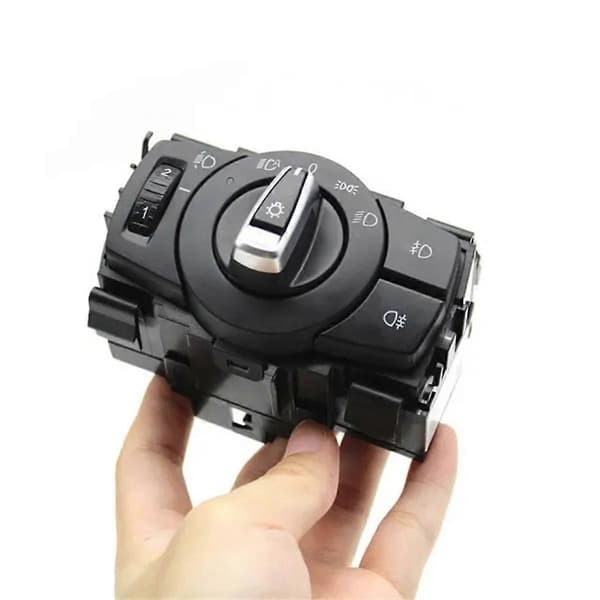 61319169404 61319169403 Bryter for hovedlys, dreieknapp for frontlykter for 1 3 X1-serien E81 E87 E90 E91 E92 E84, B