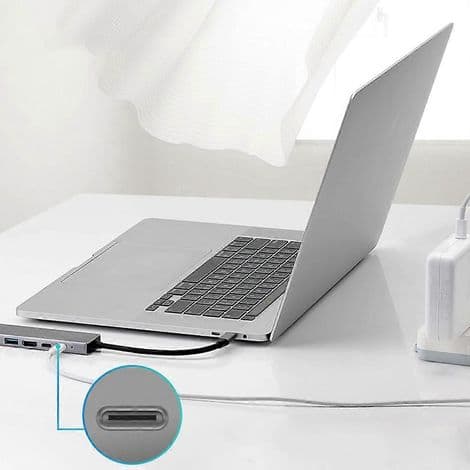 USB-C laptop dokkingstasjon med HDMI, 65W PD-lading og USB-adapter