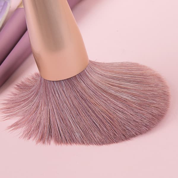 Sminkborstset, ljuslila, jämn applicering, för resor