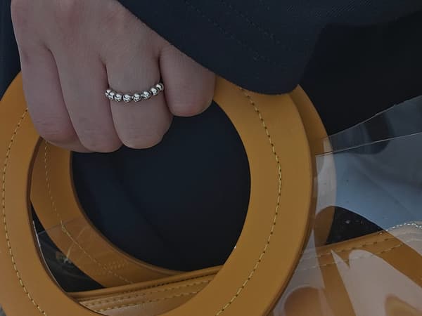 Antistressring med 10 roterande pärlor koppar silver 20,5 mm