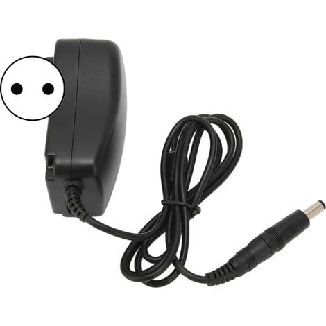 30W universel strømadapter med USB-interface og justerbar spænding 100-240V, europæisk standardstik.