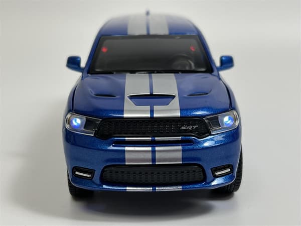 Dodge Durango SRT Blå Venstrekørsel 1:32 Skala Lys & Lyd Tayumo 32145023
