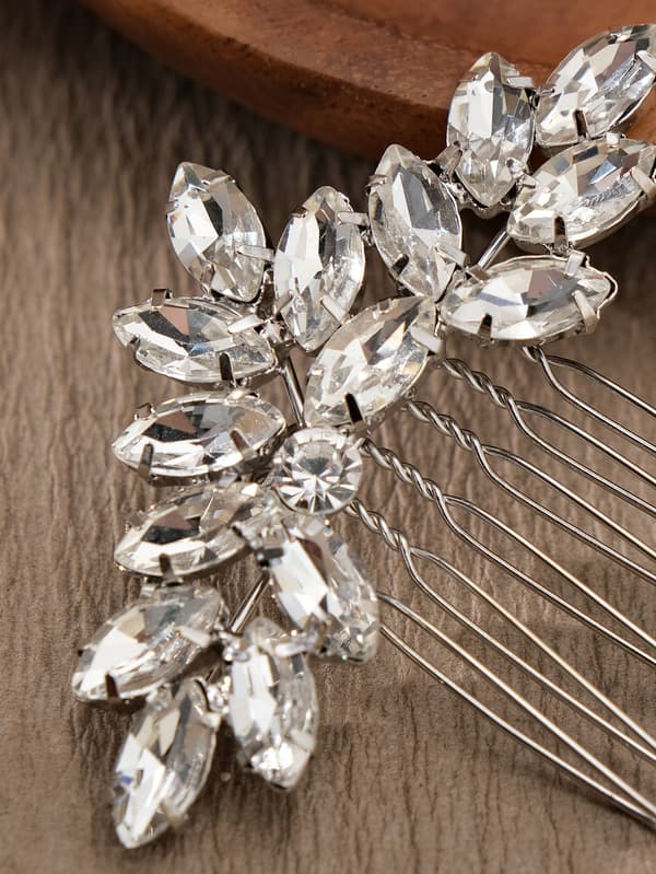 Sølvfarget brudehårkam med rhinestones