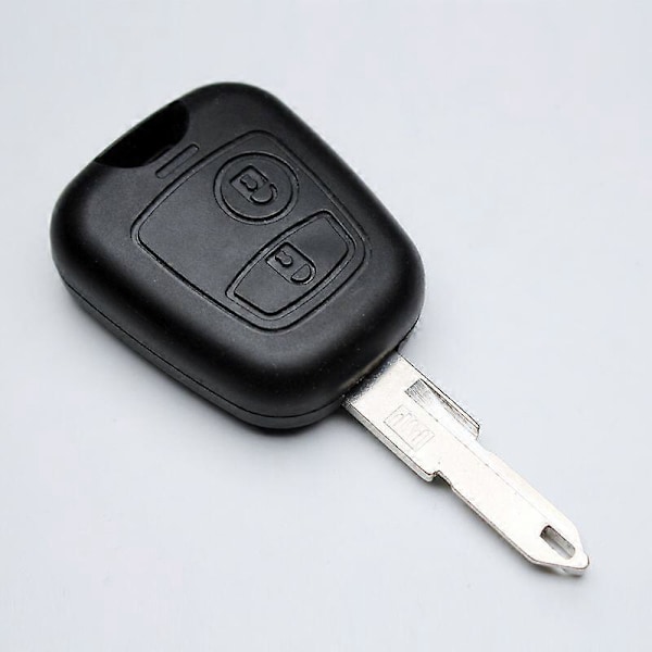 1 Pcs Replacement 2 Button Remote Car Key Fob Case with Blade and Logo