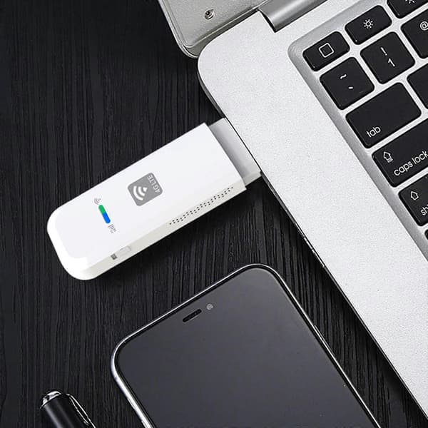 1x 4G USB-sovitin hotellikäyttöön, USA-versio