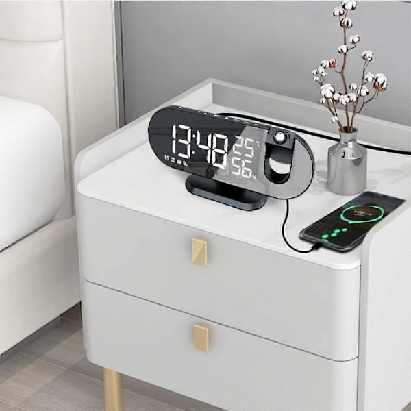 Projektionsur med radio, digitalt ur, USB-radio med dobbelt alarm og LED-spejlskærm, snooze, 180 graders drejning, 4 lysstyrkeniveauer, 12/24 timer