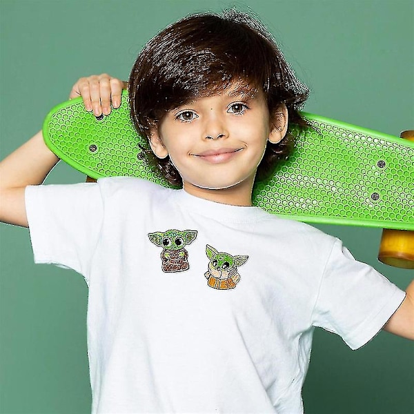 9 stk Baby Yoda Strykejern-på-lapper Star Wars Tegneserie Alien Sy På Broderte Applikasjoner DIY Håndverk Reparasjonslapp For Klær Jakke Jeans Ryggsekk Hatt xh