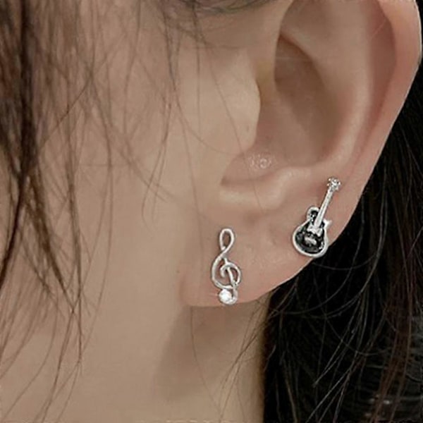 Lätta Musiknot Örhängen Asymmetri Cubic Zirconia Gitarr Örhängen
