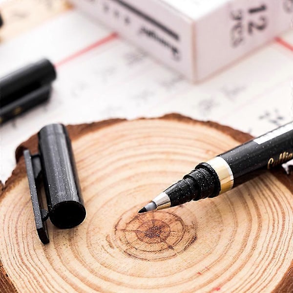 Kalligrafiakynät, 6 kpl kalligrafiakynäsetti kirjaimiin, musta sivellinmerkintäkynä käsinkirjoituskynät (4 kokoa)