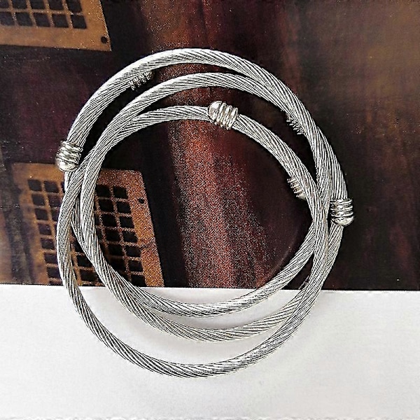 3 stk. stablebare kabeltråder i rustfritt stål, tvinnede mansjettarmbånd for kvinner, gull/rose/sølv