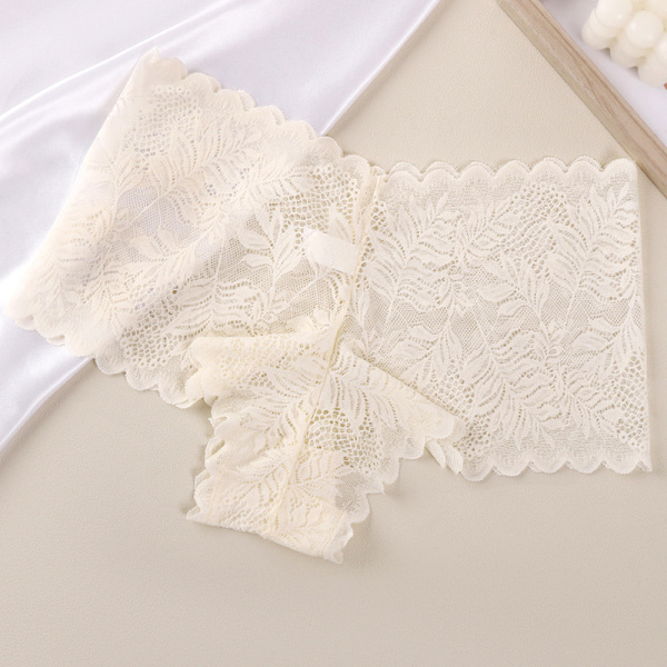 Lace panties, soft breathable fabric M