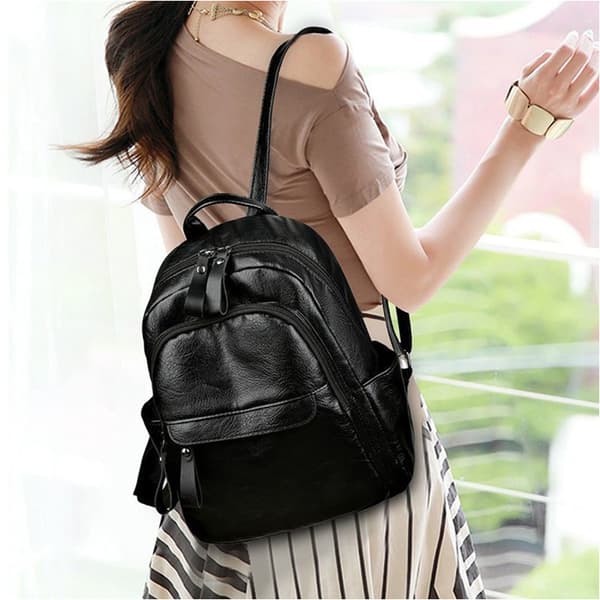 Stylish Black Backpack - Perfect for Everyday Use