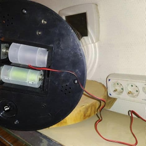 3-i-1 USB til C dummy batteristrømkabel for lommelykter, leker, stearinlys og gasskomfyrer - 1.5V versjon