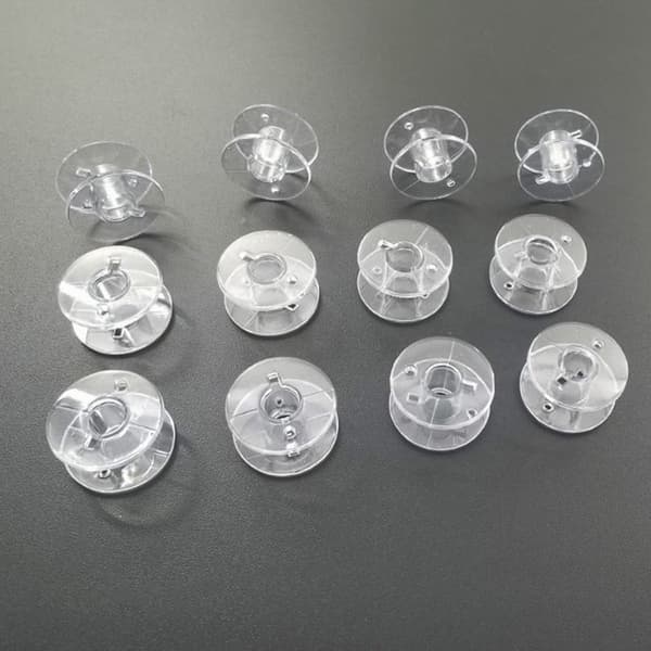 Symaskinsspolar, set om 25, professionella universella undertrådar